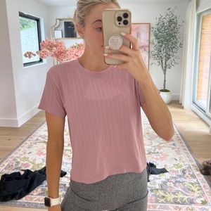 Lululemon breeze by short sleeve crop tee sz xs